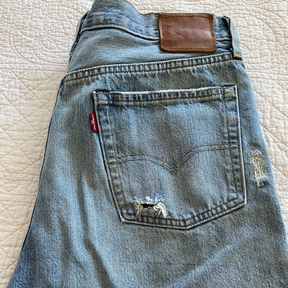 Levi’s short - Picture 1 of 4